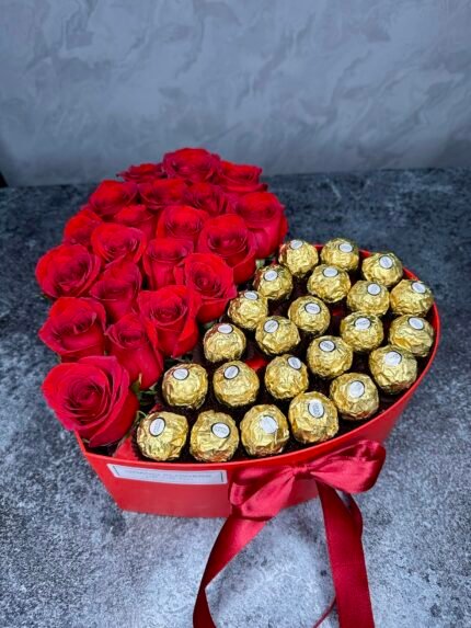 flower box růže a Ferrero flower box srdce rozvoz květin praha a středočesky kraj doručení květin